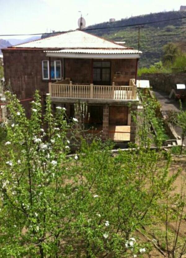 Guest House In Alaverdi Exterior foto