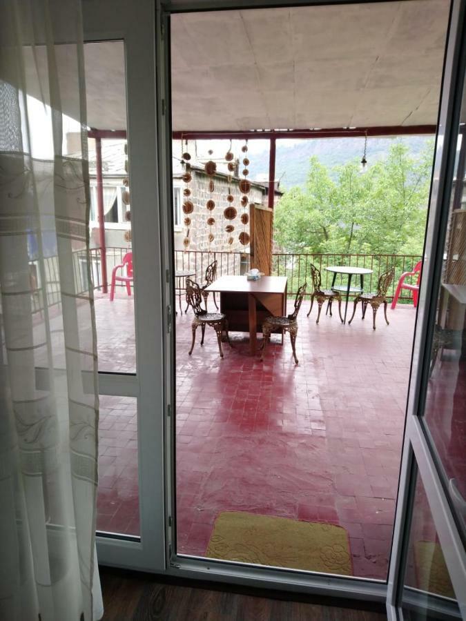 Guest House In Alaverdi Exterior foto