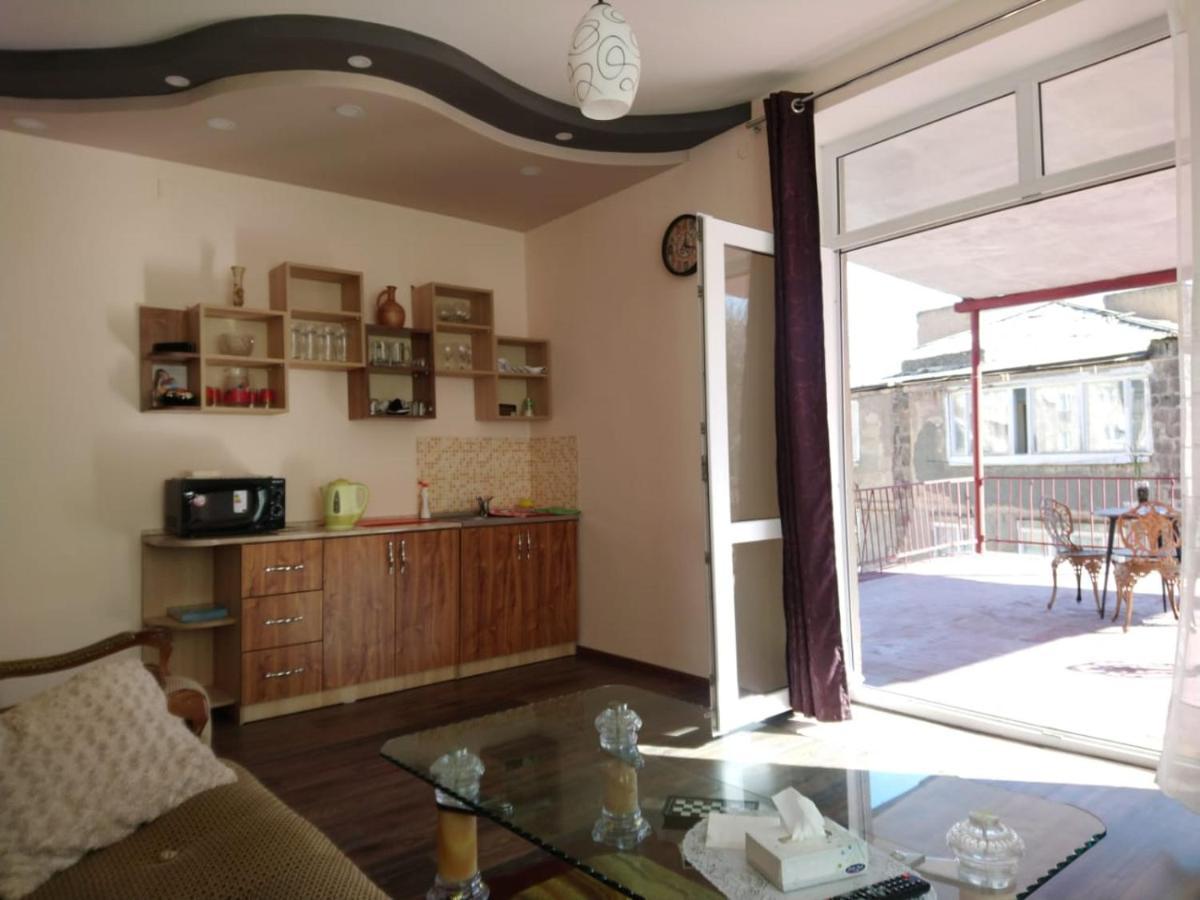 Guest House In Alaverdi Exterior foto
